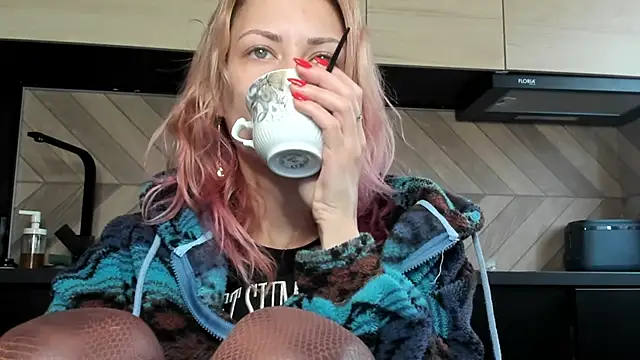 karo123421 online show from 12-02-25, 05:57