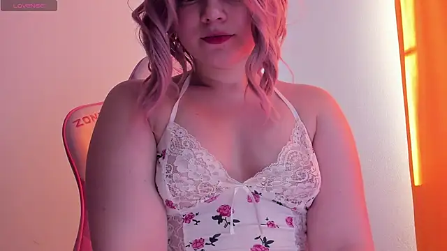 SueNiceeeee online show from 10-19-25, 06:36