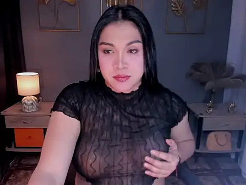 Snapshot of MaxeneCullens chatting on 09-25-25, 04:38 MaxeneCullens online show from 09-25-25, 04:38