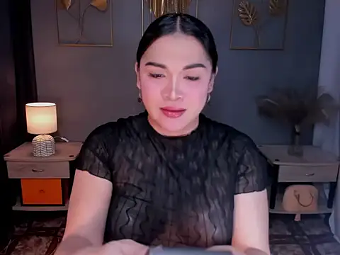 Snapshot of MaxeneCullens chatting on 11-09-25, 03:05 MaxeneCullens online show from 11-09-25, 03:05