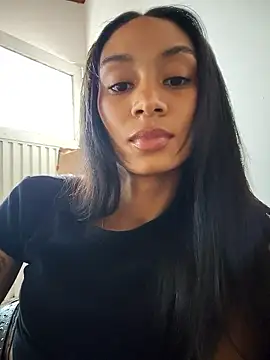 Snapshot of Leaberry chatting on 01-07-26, 09:50 Leaberry online show from 01-07-26, 09:50