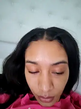 Snapshot of Leaberry chatting on 01-31-26, 09:57 Leaberry online show from 01-31-26, 09:57