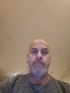 Snapshot of Ryeguy6969 chatting on 12-07-24, 02:42 Ryeguy6969 online show from 12-07-24, 02:42