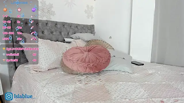 Snapshot of Kianna__ chatting on 05-12-26, 02:25 Kianna online show from 05-12-26, 02:25