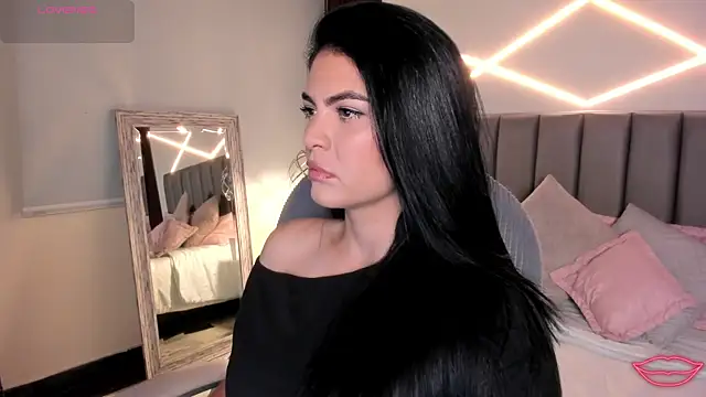 Veronicalanx1 online show from 07-30-26, 10:36