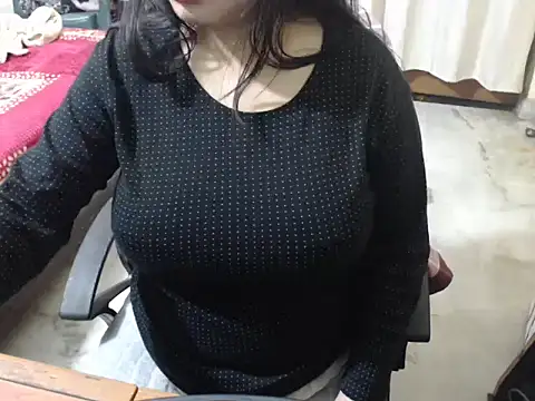 Snapshot of HOT_CHILLY chatting on 02-12-26, 05:08 HOT CHILLY online show from 02-12-26, 05:08