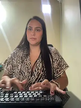 kendall 52 online show from 04-23-26, 03:03