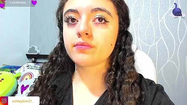 Snapshot of AshleyKim_ chatting on 01-15-26, 12:59 AshleyKim online show from 01-15-26, 12:59