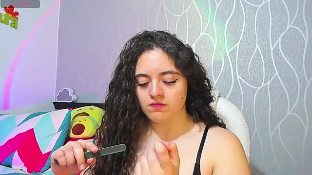 Snapshot of AshleyKim_ chatting on 02-12-26, 12:16 AshleyKim online show from 02-12-26, 12:16