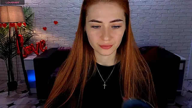 Snapshot of Adelyna_Bird chatting on 02-07-25, 07:29 Adelyna Bird online show from 02-07-25, 07:29