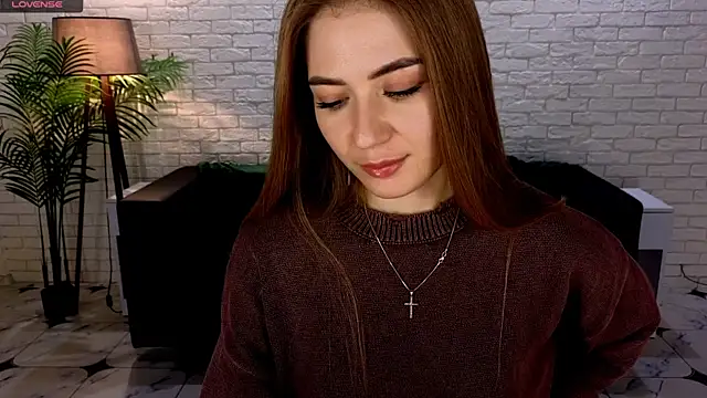 Snapshot of Adelyna_Bird chatting on 03-06-25, 11:03 Adelyna Bird online show from 03-06-25, 11:03