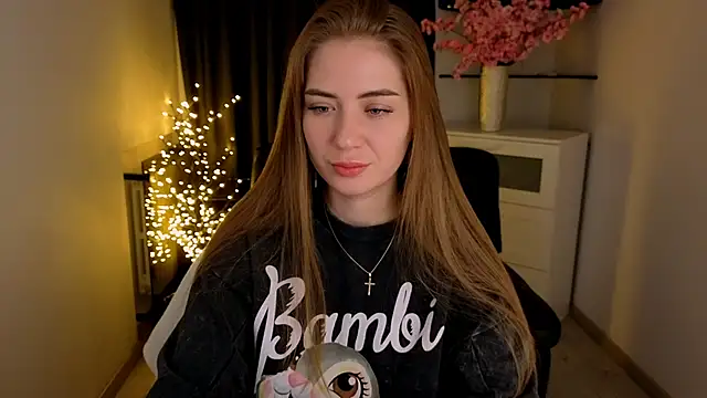 Snapshot of Adelyna_Bird chatting on 02-19-26, 07:26 Adelyna Bird online show from 02-19-26, 07:26