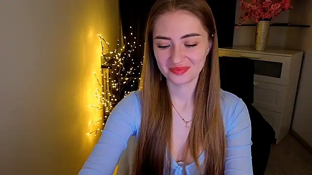 Snapshot of Adelyna_Bird chatting on 03-12-26, 07:36 Adelyna Bird online show from 03-12-26, 07:36