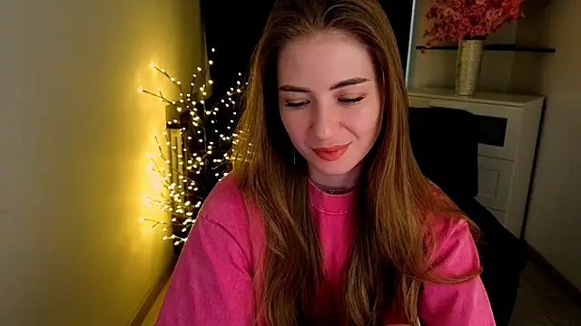 Snapshot of Adelyna_Bird chatting on 03-16-26, 08:18 Adelyna Bird online show from 03-16-26, 08:18