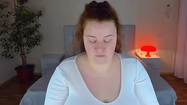 PolinaSalvatore online show from 12-18-25, 07:53