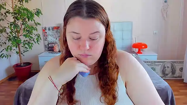 PolinaSalvatore online show from 07-28-26, 12:59