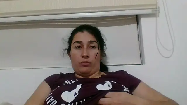 andreaisis2 online show from 02-09-25, 05:29