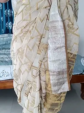 Snapshot of Indian_desi_wife chatting on 10-04-25, 01:58 Indian desi wife online show from 10-04-25, 01:58