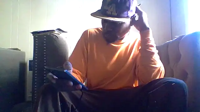 Snapshot of Daddy_hook chatting on 04-22-26, 10:33 Daddy hook online show from 04-22-26, 10:33