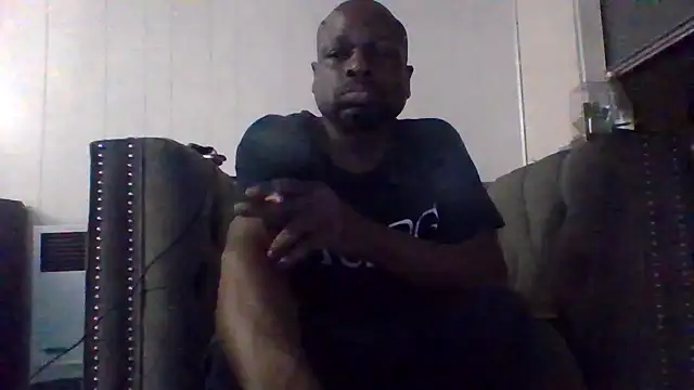 Snapshot of Daddy_hook chatting on 05-15-26, 04:41 Daddy hook online show from 05-15-26, 04:41