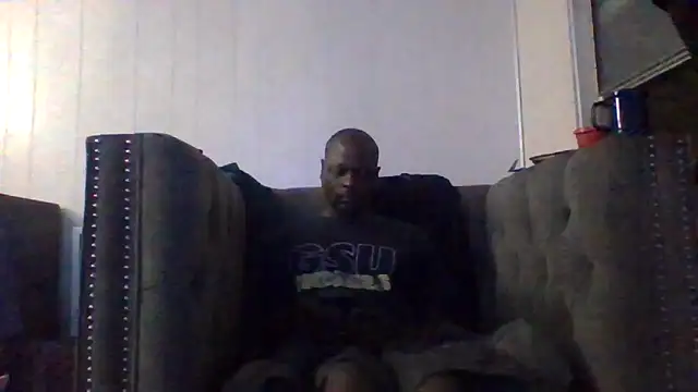 Snapshot of Daddy_hook chatting on 05-18-26, 04:07 Daddy hook online show from 05-18-26, 04:07