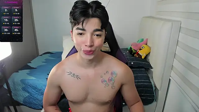 santy7v7 online show from 10-14-25, 01:34