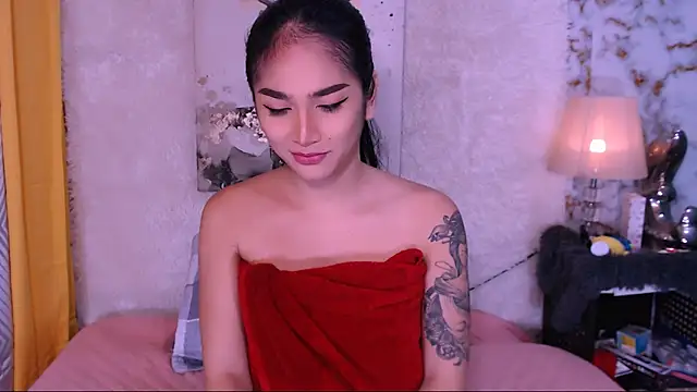 Snapshot of Oriental_Tiara chatting on 12-15-24, 08:47 Oriental Tiara online show from 12-15-24, 08:47