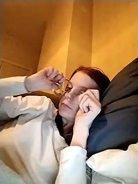 Snapshot of jannis1992 chatting on 02-03-25, 04:10 jannis1992 online show from 02-03-25, 04:10