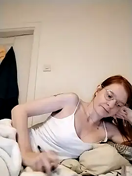 Snapshot of jannis1992 chatting on 10-28-25, 09:17 jannis1992 online show from 10-28-25, 09:17