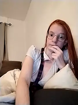 Snapshot of jannis1992 chatting on 11-04-25, 06:29 jannis1992 online show from 11-04-25, 06:29