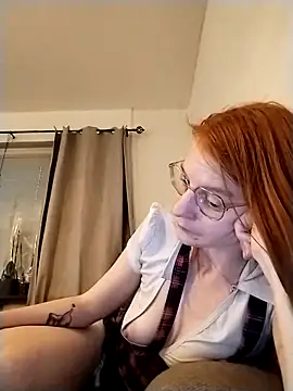 Snapshot of jannis1992 chatting on 11-09-25, 02:48 jannis1992 online show from 11-09-25, 02:48