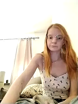 Snapshot of jannis1992 chatting on 02-07-26, 01:48 jannis1992 online show from 02-07-26, 01:48