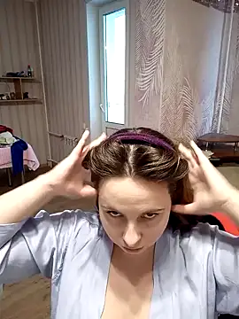 Snapshot of DienkaGreen chatting on 12-23-24, 09:16 DienkaGreen online show from 12-23-24, 09:16