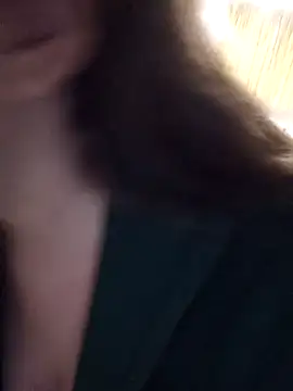 Snapshot of DienkaGreen chatting on 02-27-25, 11:20 DienkaGreen online show from 02-27-25, 11:20