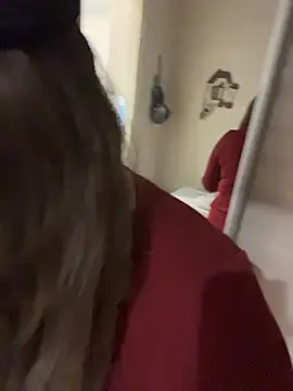 DienkaGreen online show from 03-16-26, 03:49