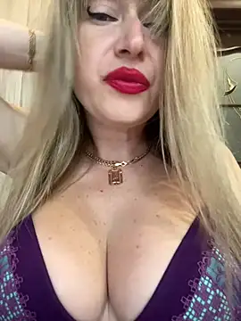 Kittenforyou online show from 05-31-26, 01:29