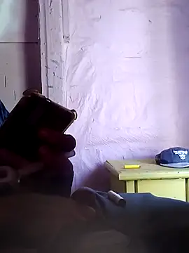 Wero4200 online show from 10-08-25, 08:06