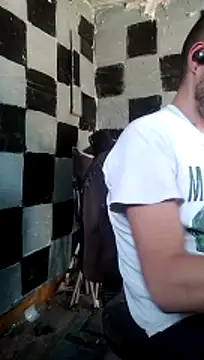 Wero4200 online show from 04-28-26, 07:08