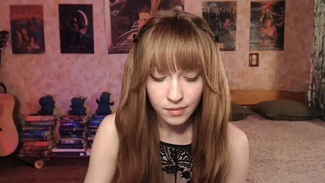 Friendly Ellie online show from 03-07-26, 02:25