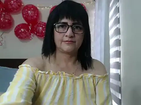 Snapshot of ISABEEL_SOFIA01 chatting on 02-11-25, 08:31 ISABEEL SOFIA01 online show from 02-11-25, 08:31