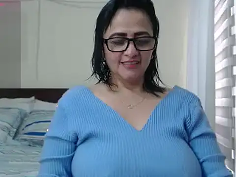 Snapshot of ISABEEL_SOFIA01 chatting on 02-22-25, 03:14 ISABEEL SOFIA01 online show from 02-22-25, 03:14