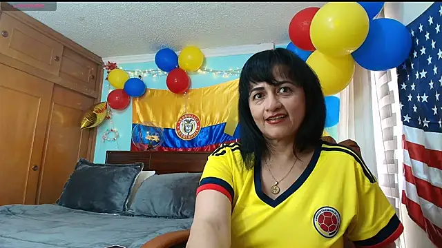 Snapshot of ISABEEL_SOFIA01 chatting on 07-07-26, 06:34 ISABEEL SOFIA01 online show from 07-07-26, 06:34