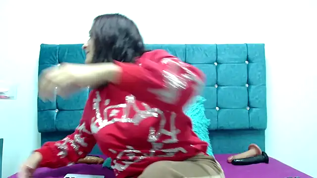 Snapshot of valentinaricothx chatting on 11-25-25, 12:16 valentinaricothx online show from 11-25-25, 12:16