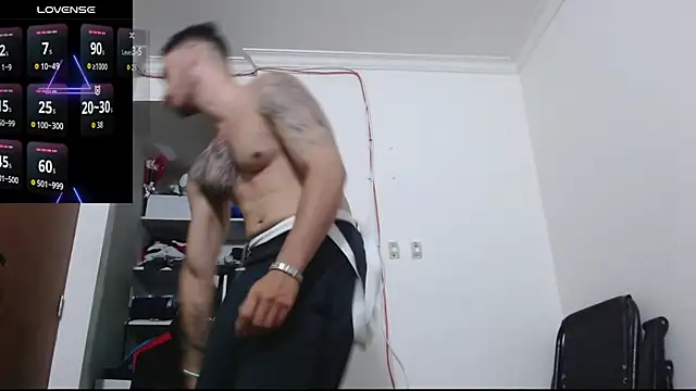 Snapshot of freestyle_blake1 chatting on 11-16-25, 12:49 freestyle blake1 online show from 11-16-25, 12:49