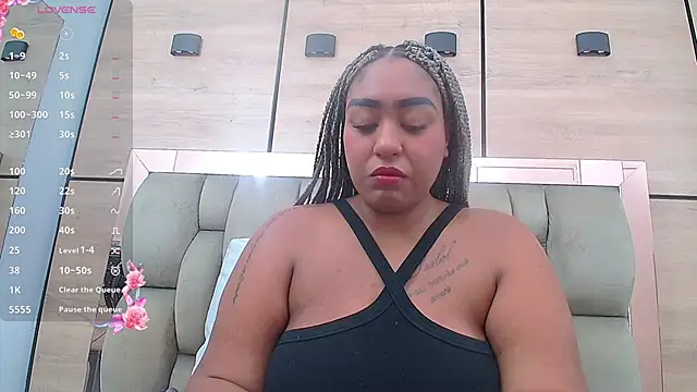 Snapshot of arianna_pearl chatting on 02-19-25, 12:22 arianna pearl online show from 02-19-25, 12:22