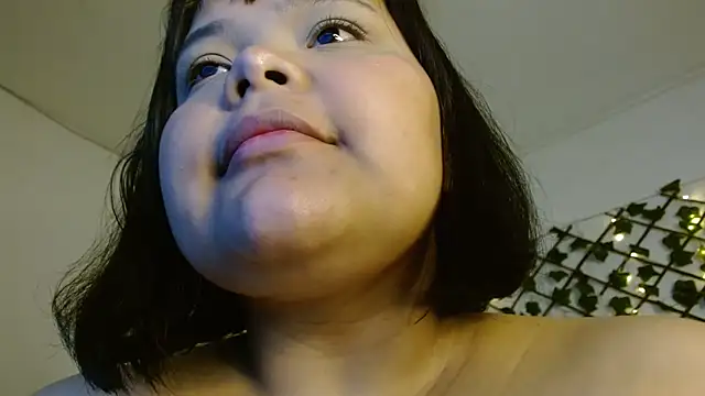 Snapshot of sexychubby___ chatting on 03-02-25, 09:22 sexychubby    online show from 03-02-25, 09:22