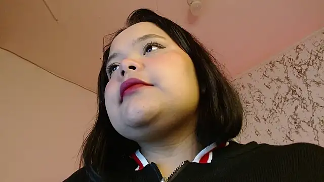 Snapshot of sexychubby___ chatting on 11-07-25, 01:38 sexychubby online show from 11-07-25, 01:38