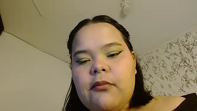 Snapshot of sexychubby___ chatting on 11-23-25, 03:06 sexychubby online show from 11-23-25, 03:06