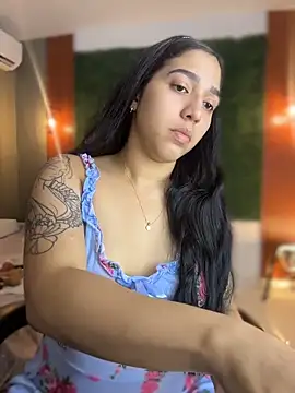 Amandanauty online show from 02-25-26, 04:11