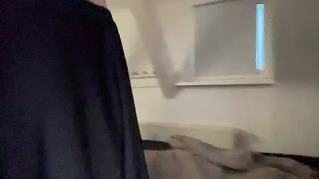 Snapshot of Femboykitten01 chatting on 03-02-25, 04:42 Femboykitten01 online show from 03-02-25, 04:42